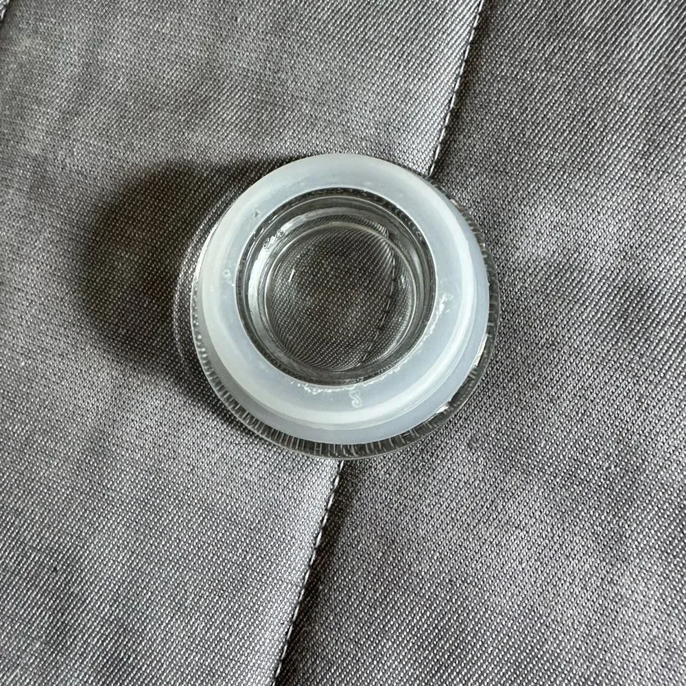 N/A glass bottle